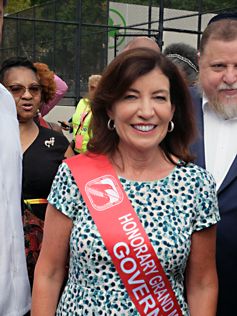 4tb 1A BOTH:2022/0905 Caribian festival:untitled folder:04 DSCF0043 gov hochul looking at me copy 9x7.jpg